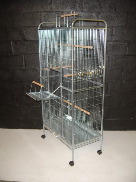 A4 de Lux Side View Door Open